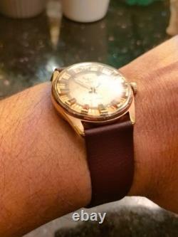 1960 Rare Vintage Swiss Jovial 17 Jewels With Real Real Gold Plated Bezel
