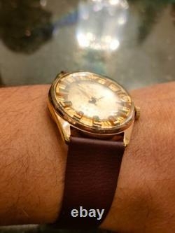 1960 Rare Vintage Swiss Jovial 17 Jewels With Real Real Gold Plated Bezel