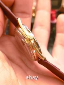 1960 Rare Vintage Swiss Jovial 17 Jewels With Real Real Gold Plated Bezel