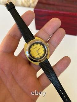 1970's Vintage Sandoz Watch Manual Wind Yellow 34mm 17 Jewels Swiss Made Rare