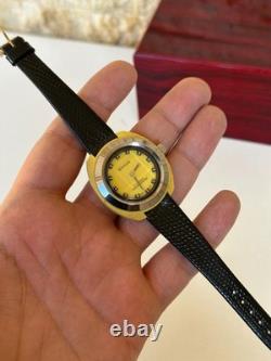 1970's Vintage Sandoz Watch Manual Wind Yellow 34mm 17 Jewels Swiss Made Rare