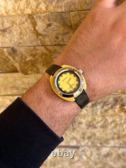 1970's Vintage Sandoz Watch Manual Wind Yellow 34mm 17 Jewels Swiss Made Rare