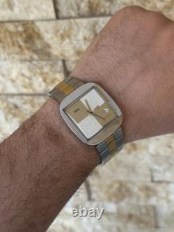 1970's Vintage Wyler Vetta Automatic Watch Two-tone Date 35mm Squared Swiss Rare 1970's Vintage Wyler Vetta Automatic Watch Two-tone Date 35mm Squared Swiss Rare