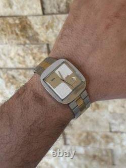 1970's Vintage Wyler Vetta Automatic Watch Two-tone Date 35mm Squared Swiss Rare