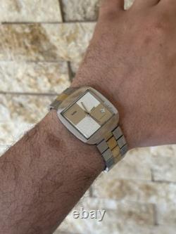 1970's Vintage Wyler Vetta Automatic Watch Two-tone Date 35mm Squared Swiss Rare 1970's Vintage Wyler Vetta Automatic Watch Two-tone Date 35mm Squared Swiss Rare