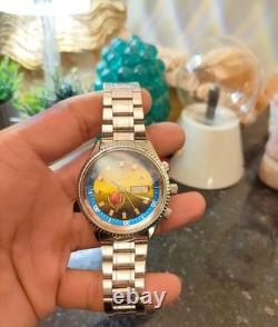 1970s Vintage and Very Rare Model Automatic Swiss Omax Crystal World Time