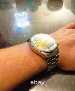 1970s Vintage and Very Rare Model Automatic Swiss Omax Crystal World Time