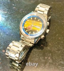 1970s Vintage and Very Rare Model Automatic Swiss Omax Crystal World Time