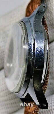 30.5 mm Rare 1960s ORIS Sub Second Cal 581KIF Vintage Watch Swiss Made