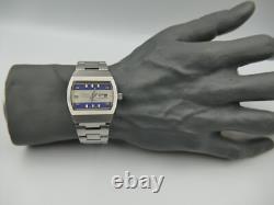 70's vintage watch mens swiss Valgine automatic 25j Eta 2789 rare design steel