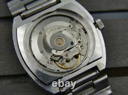 70's vintage watch mens swiss Valgine automatic 25j Eta 2789 rare design steel