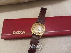 ASTONISHING Rare Vintage DOXA Automatic Men's SWISS Watch