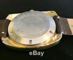 Bulova Collectors Rare 1974 Mans Automatic Winding Swiss Made N4 Vintage Watch