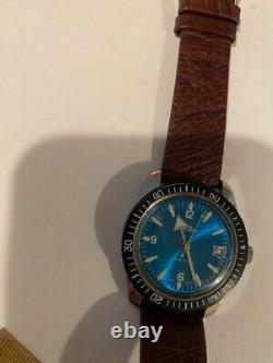 Chateau 1970's Rare Vintage Swiss Diver's Watch Works Great