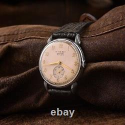 Compact military wristwatch, antique watch, swiss made watch, rare wristwatch, old