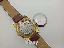 DOXA BY SYNCHRON NEUCHATEL AUTOMATIC SWISS MADE Wrist Watch Vintage RARE Men's