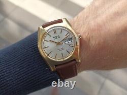 DOXA BY SYNCHRON NEUCHATEL AUTOMATIC SWISS MADE Wrist Watch Vintage RARE Men's