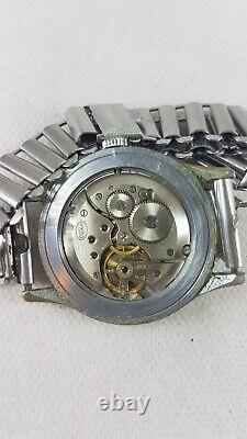 DOXA WWII 40's MILITARY VINTAGE 35mm RARE SWISS WATCH. Cal. 942