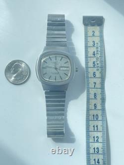 Emperor Swiss 17 Jewel Vintage Watch Mechanical Self Winding Automatic Rare