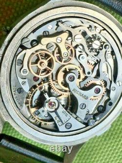 Extremly rare vintage Richard swiss Valjoux 72C triple calendar chronograph