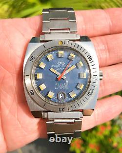 JAQUET GIRARD Vintage Stainless Steel Diver 1960s Skin Military 1970s Rare Swiss