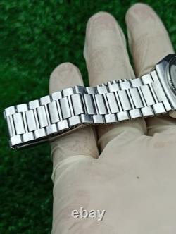 LUXURY VINTAGE RADO SILVER AUTOMATIC WATCH SWISS MADE 70s MEN & RARE