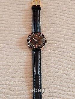 MONDIA Friendship Diver 20atm Swiss Vintage Gent's watch Very Rare N. O. S