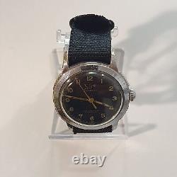 Military Men's Watch FELCA Swiss Vintage Black Dial Rare Mod. A 17Jewels 55