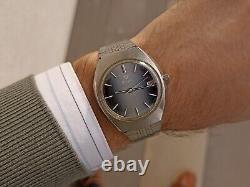 NIVADA AUTOMATIC SWISS MADE Vintage RARE Men's Wrist Watch MANUAL MEHANICAL