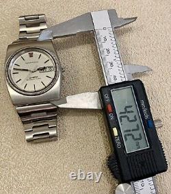 OMEGA Constellation Watch MEGAQUARTZ 32 KHz Very RARE Vintage Swiss