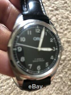 ORIS VINTAGE 17 JEWELS Shockproof SWISS Black & Silver Dial RARE NEVER WORN