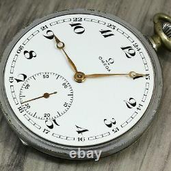 RARE 1940's OMEGA 38.5 LT1 Swiss made mechanical pocket watch enamel dial