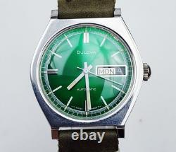RARE Men's SWISS Vintage 1971 AUTOMATIC Watch BULOVA Cal. 11AOACB. Green Dial