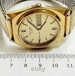 RARE Men's Vintage 1982's SWISS Watch ACCUTRON by BULOVA 7256. Engraved Back