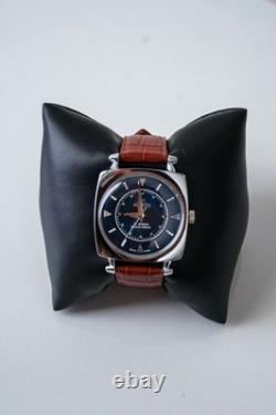 RARE NEW Old Stock Vintage Roamer ST96 Swiss Mechanical Men's Watch