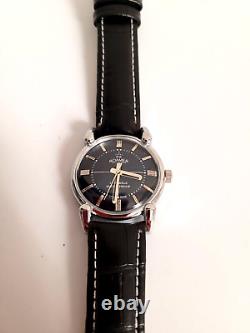 RARE NOS Vintage Roamer ST96 Swiss Mechanical Men's Watch