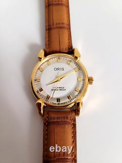 RARE Pristine Condition Oris AM044 Vintage Swiss Hand Wind Men's Watch