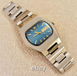 RARE SWISS Vintage Automatic Watch Turquoise/Tiffany Blue Dial ROAMER