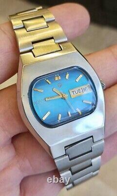 RARE SWISS Vintage Automatic Watch Turquoise/Tiffany Blue Dial ROAMER