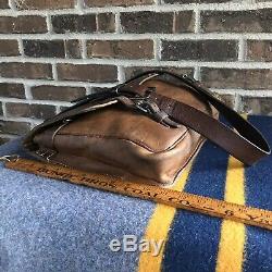 RARE VINTAGE 1940s SWISS HANDMADE SADDLE LEATHER MACBOOK 15 MESSENGER BAG R$1798