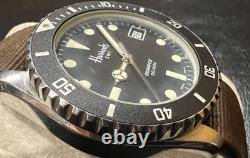 RARE VINTAGE SWI SWISS MADE Harrods Label Date 20ATM DIVER WATCH Brevet 503.305