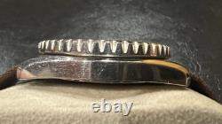 RARE VINTAGE SWI SWISS MADE Harrods Label Date 20ATM DIVER WATCH Brevet 503.305