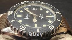 RARE VINTAGE SWI SWISS MADE Harrods Label Date 20ATM DIVER WATCH Brevet 503.305