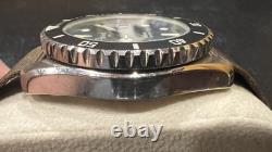 RARE VINTAGE SWI SWISS MADE Harrods Label Date 20ATM DIVER WATCH Brevet 503.305