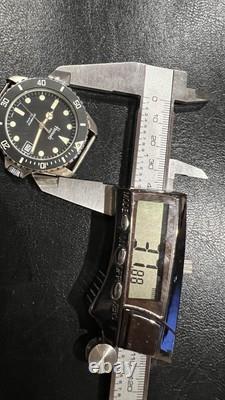 RARE VINTAGE SWI SWISS MADE Harrods Label Date 20ATM DIVER WATCH Brevet 503.305