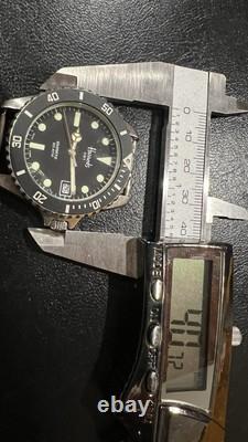 RARE VINTAGE SWI SWISS MADE Harrods Label Date 20ATM DIVER WATCH Brevet 503.305