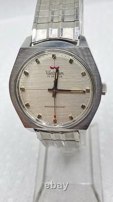 RARE Waltham 10.440 Vintage Mechanical Movement Men Watch35mm -SWISS-works Great