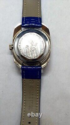 RARE vintage BLUE DIAL Lucerne Swiss Calendar Dive Watch. New Band Spectacular