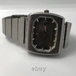 Rado NCC 303 day date Automatic TV shape original band Rare Vintage Swiss 1970s