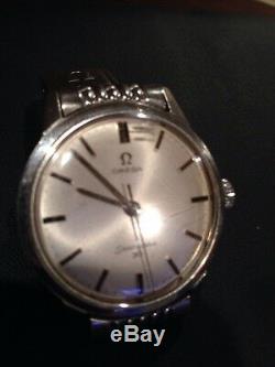 Rare 1960s Vintage SWISS OMEGA Seamaster 30 Manual Wind Mens Watch. Works Great